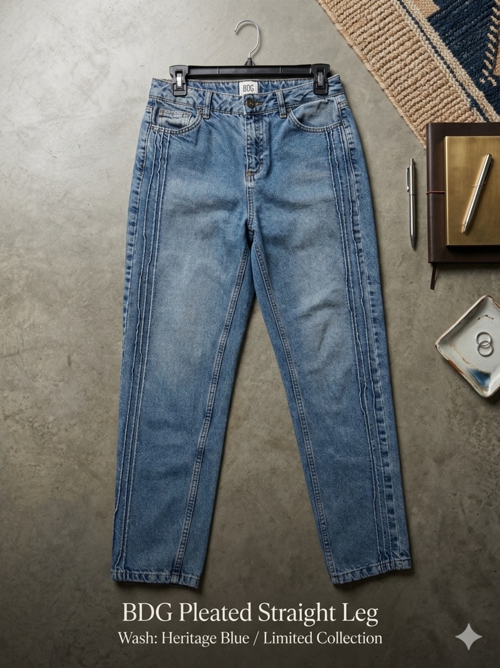BDG Straight-Leg Jeans in Medium Blue with Side Stitching